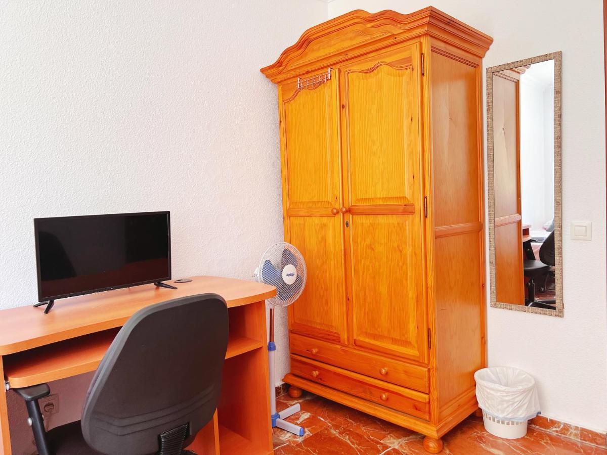 3 Habitacion Centro Huelva Buitenkant foto